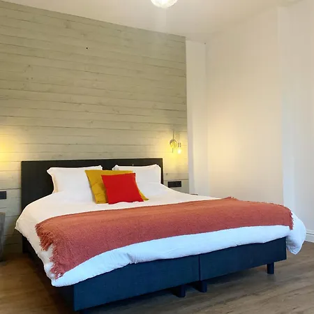 Maison Hortensia Tellin